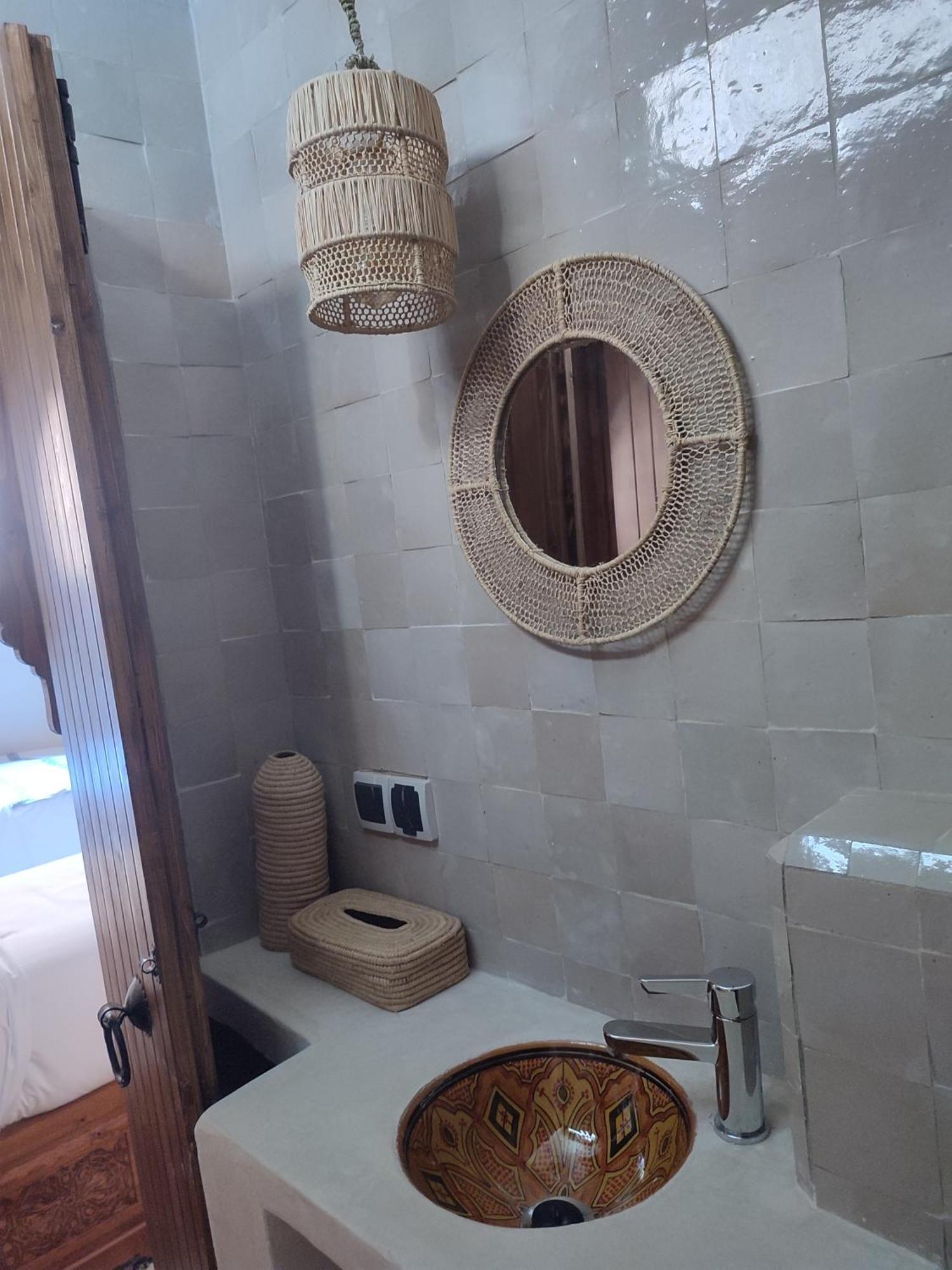 Private Room In Apartment Tov Taghazout Exterior foto